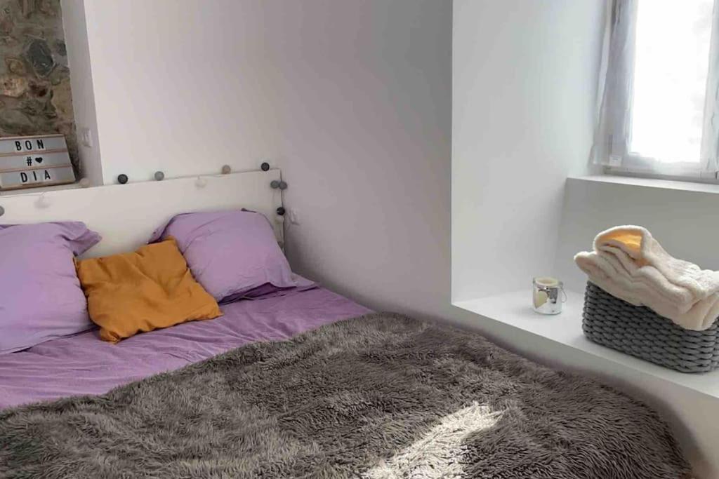 Appartement Avec Chambre Ouverte Bourg-Madame Esterno foto